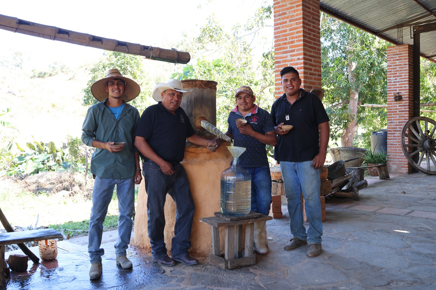 The raicillero team at the traditional still